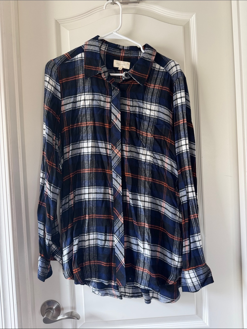 MELLODAY Navy and White Plaid Button-Down Shirt / E16